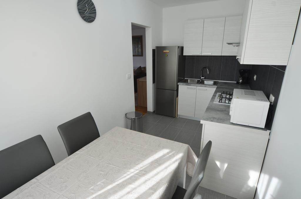Apartment Dina 52 Rovinj Dış mekan fotoğraf